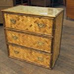 128 4039 CHEST OF DRAWERS